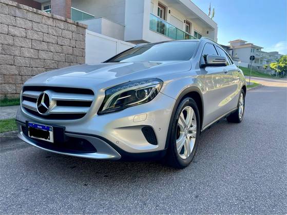 MERCEDES-BENZ GLA 250 2.0 16V TURBO GASOLINA VISION 4P AUTOMÁTICO